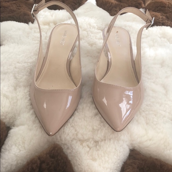 Nine West Shoes - Nine West Nude Patent leather Slingback